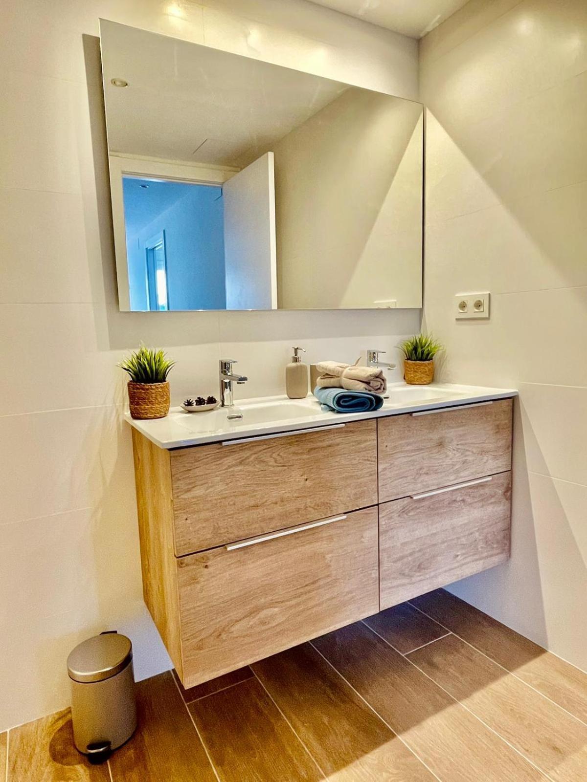 Femina Blue Apartment Cambrils Exterior photo