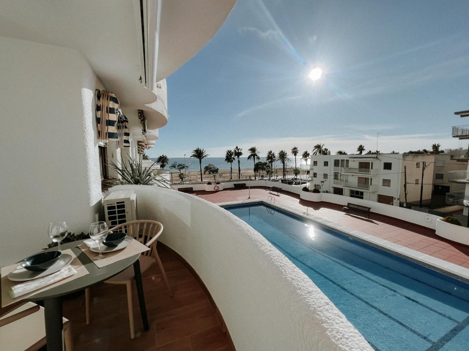 Femina Blue Apartment Cambrils Exterior photo